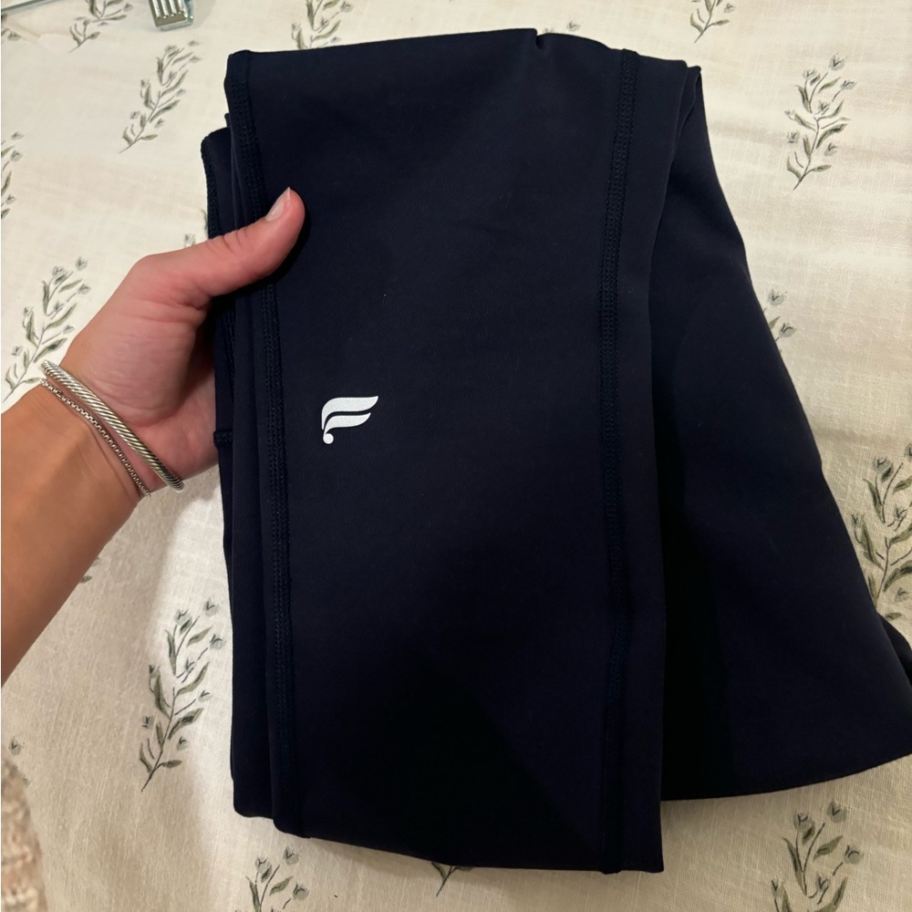 Fabletics Deep Navy Powerhold Leggings. New with tags, S